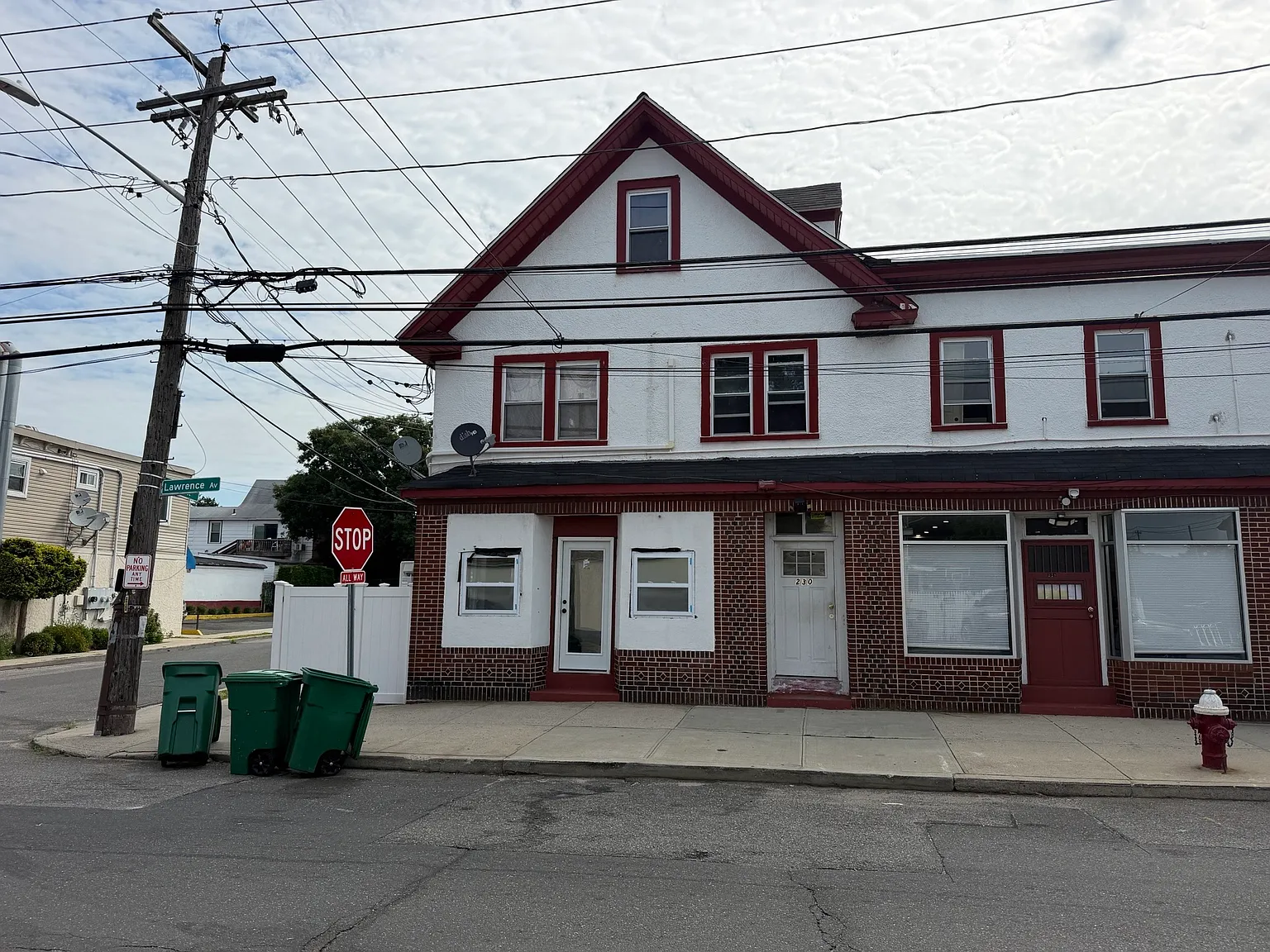 3 bed, 1200 sqft, $3,500 — Photo 1