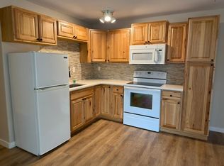 11896 SE Sovereign Ct #B, Happy Valley, OR 97086