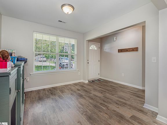 5th image of 48 Brisbane Dr