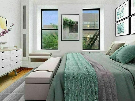 3rd image of 440 W 47th St APT 2d