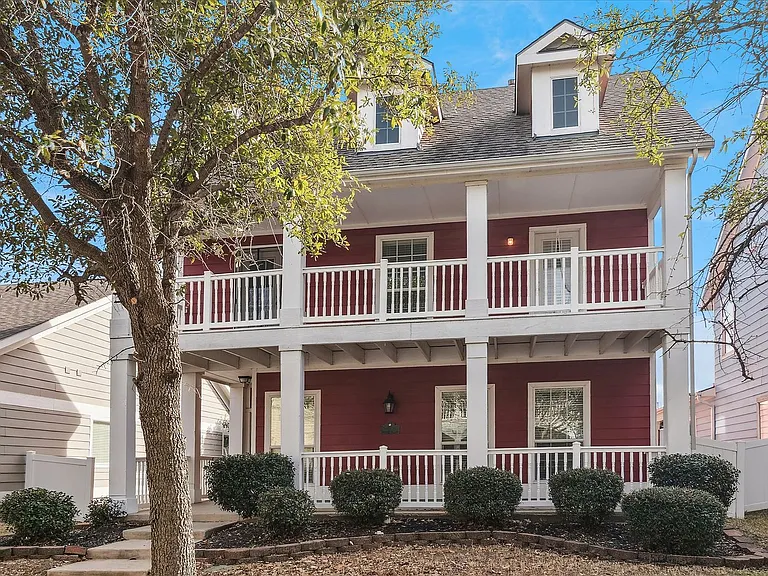 1116 Charleston Ln — Photo 1