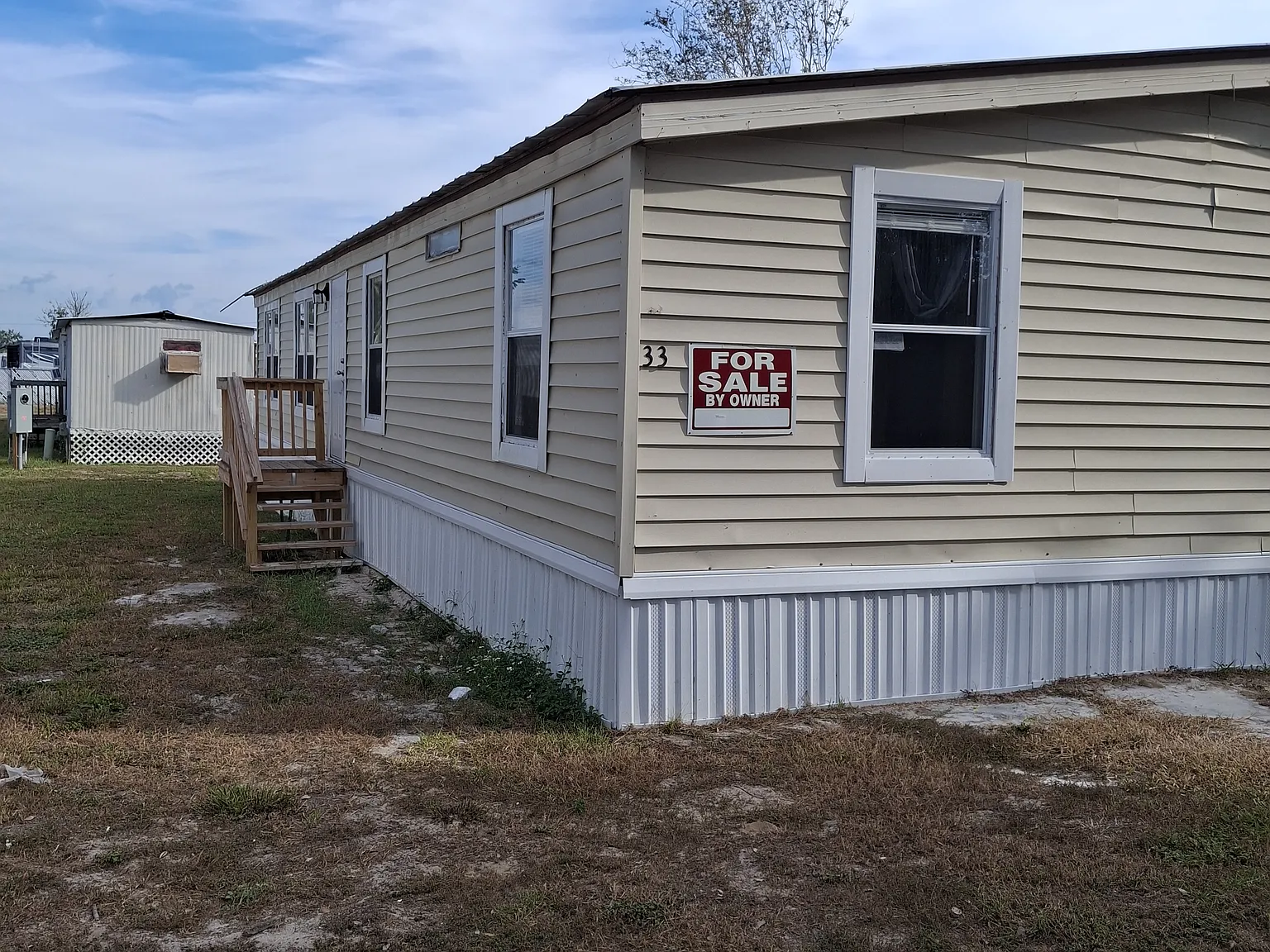 4 bed, $1,600 — Photo 2