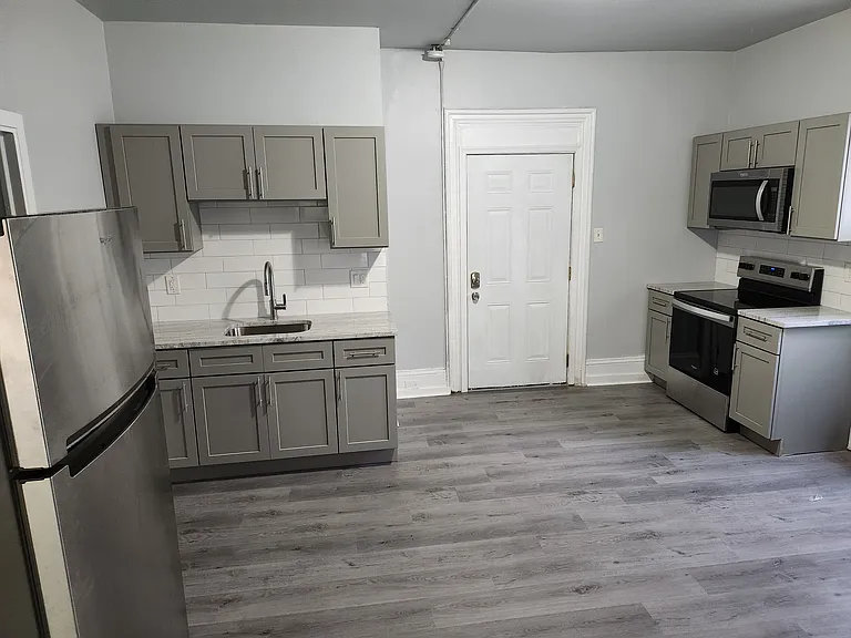 5353 Magnolia St #1 — Photo 11