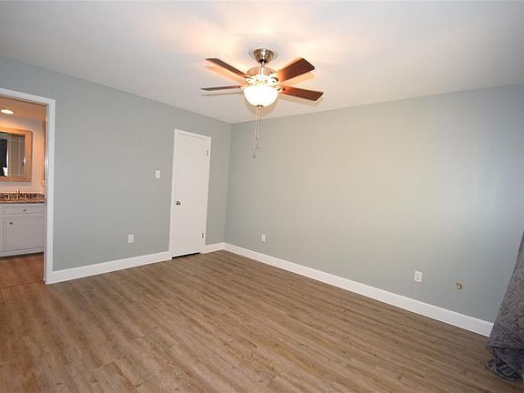 First floor bedroom/office