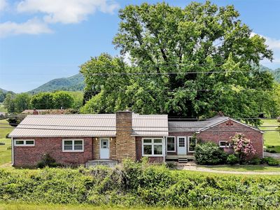 17 Hickory View Ln, Canton, NC, 28716