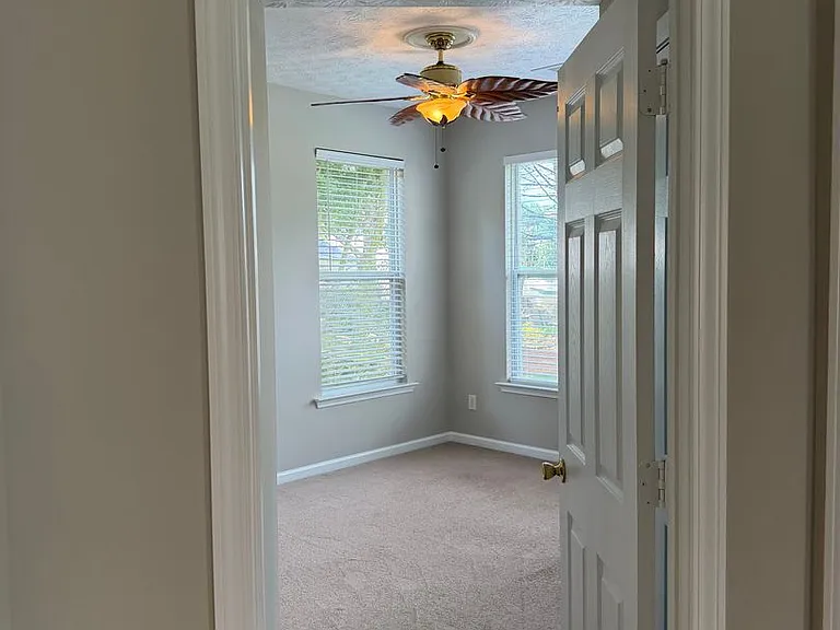 6262 Shoreview Cir — Photo 9