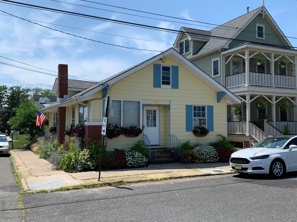 140 Franklin Ave, Ocean Grove, NJ 07756
