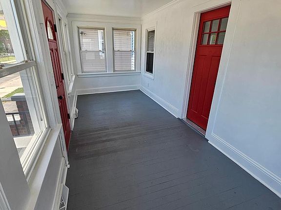 3rd image of 13 E Griffith St