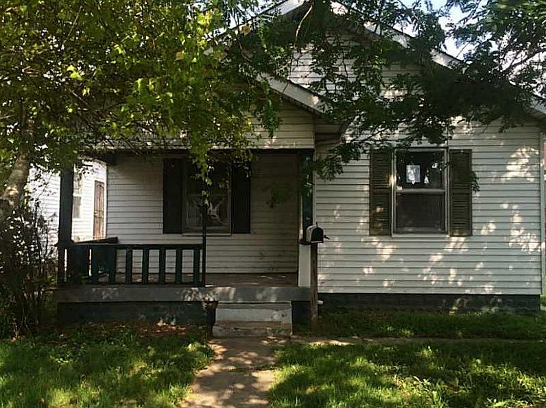 1st image of 1515 N Chester Ave