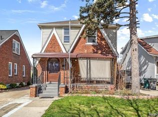 4879 Helen St, Dearborn, MI 48126