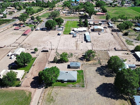 3rd image of 1315 Caballo Ln