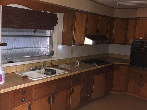 5th image of 387 W Mariana Ave