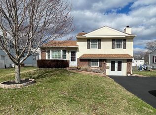 601 Exton Rd, Hatboro, PA 19040