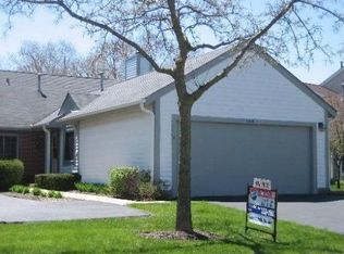 148 E Springbrook Dr, Bloomingdale, IL 60108