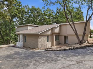 182 Black Hawk Ter, Lake Ozark, MO 65049