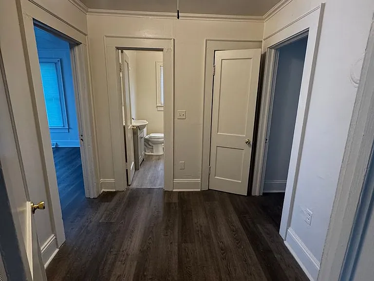 408 Ross Grove Rd E — Photo 10