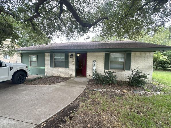 602 Hillside Dr