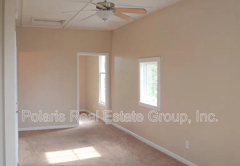 908 S 8th St #3 — Photo 7