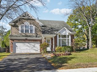 1724 Becker Ct, Crystal Lake, IL 60014