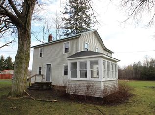 514 Vienna St, Newark, NY 14513