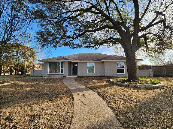 3rd image of 2718 Ellis Ct