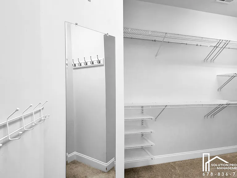 5358 Manor View Dr NW — Photo 5