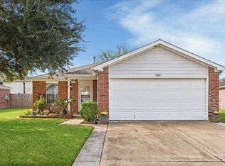 3206 Berryfield Ln, Pearland, TX 77581