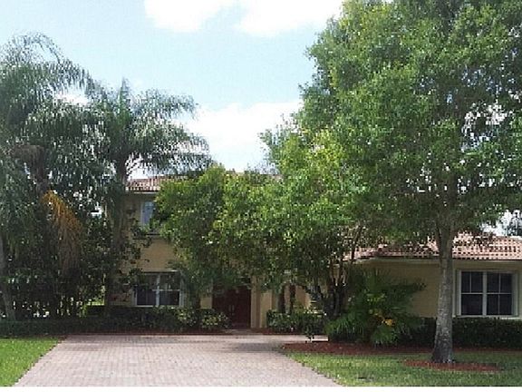 5th image of 5874 Bay Hill Cir