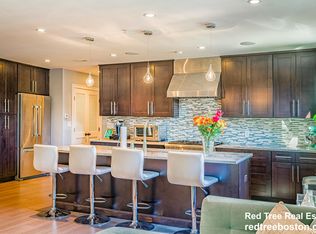 215 Athens St PENTHOUSE 1, South Boston, MA 02127