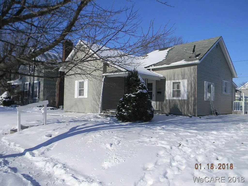 131 Brumm St photo 1