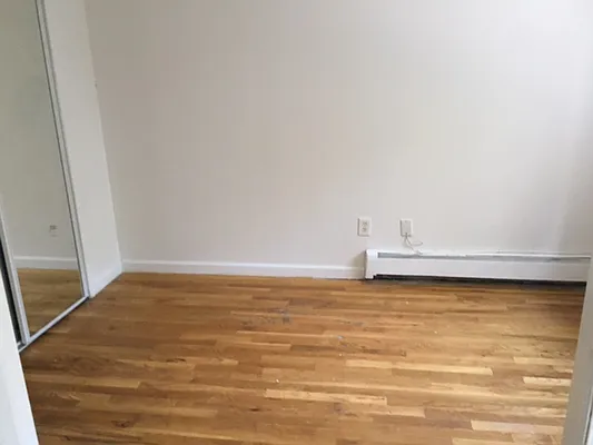 Rented by 18 REALTY | media 20