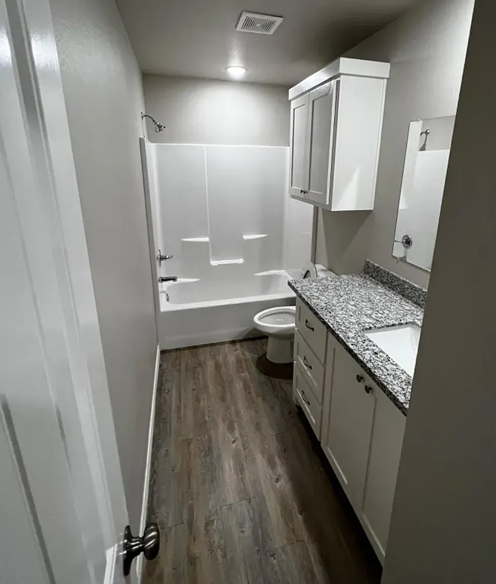 2632 Hickory Avenue — Photo 2