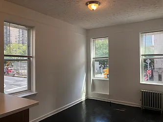 Rented by Karten Real Estate Services LLC