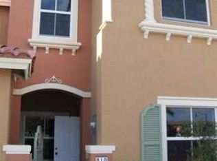 810 SW 143rd Ter, Pembroke Pines, FL 33027