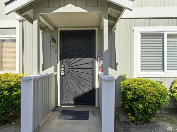 21564 Meekland Ave APT 2, Hayward, CA 94541