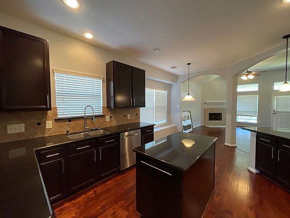 4th image of 10010 Blissfull Valley Ln