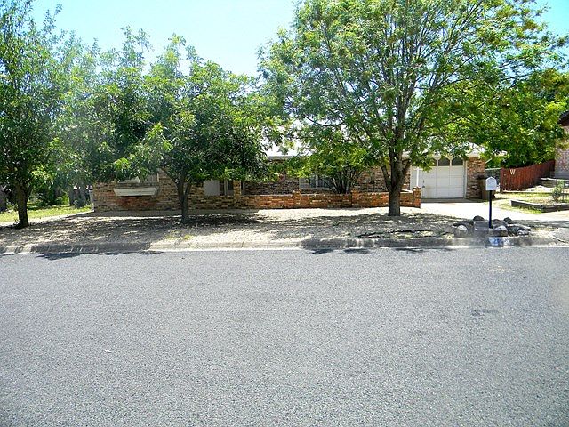 1st image of 202 Poco Vista Dr