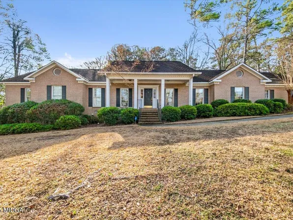 2824 N Hillandale Cir, Macon, GA 31204