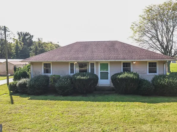 706 Weymouth Rd, Vineland, NJ 08360