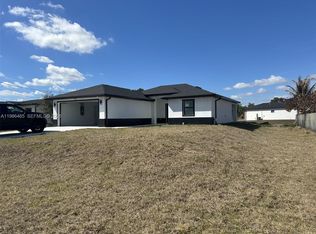 712 Euston Ave S, Lehigh Acres, FL 33974