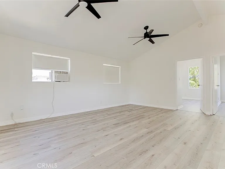 4927 Lexington Ave — Photo 22