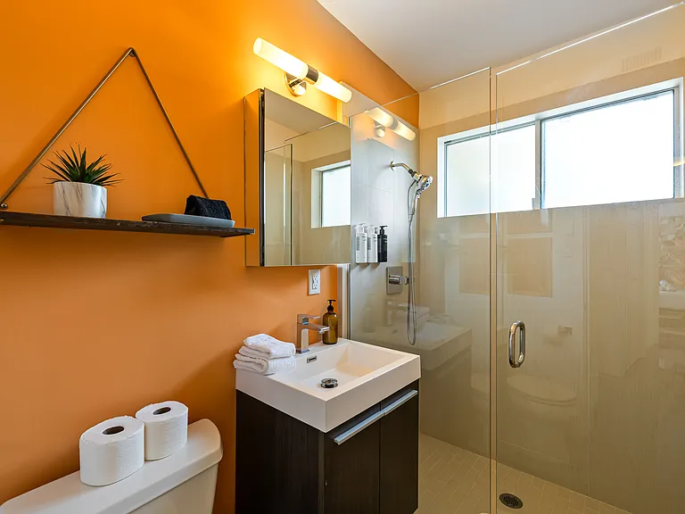 2197 E Belding Dr — Photo 32