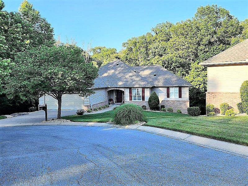 1st image of 34 Parkridge Dr