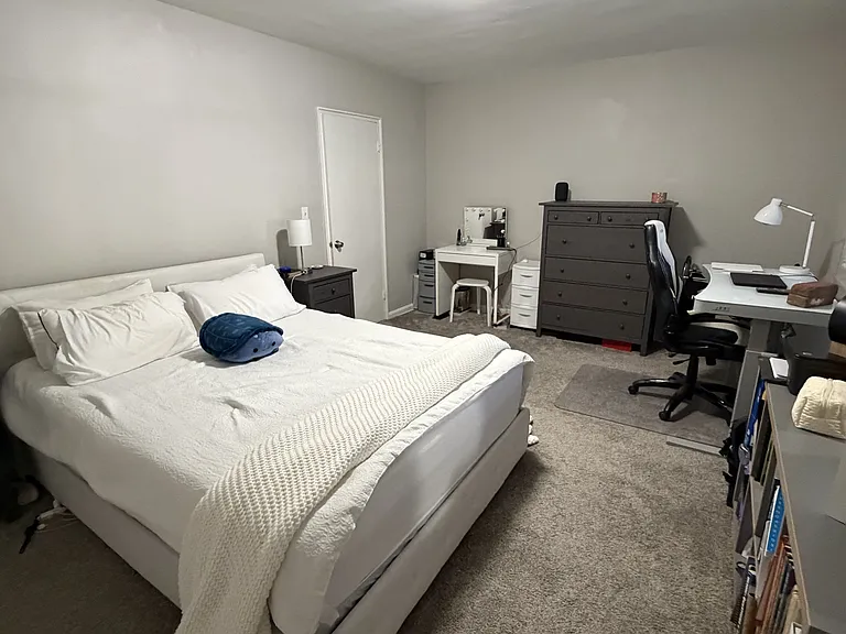 11820 Edgewater Dr #322 — Photo 17