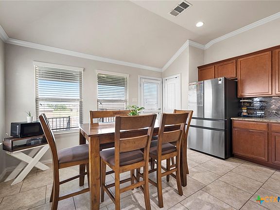 5th image of 6204 Taffinder Ln
