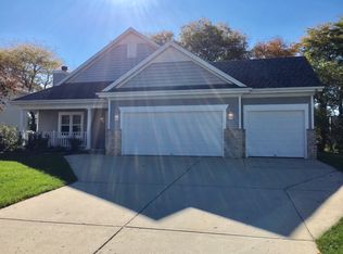 6553 Spring Meadow Dr, Racine, WI 53406
