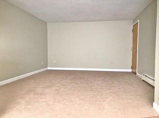 2nd image of 20 Danbury Dr APT 6