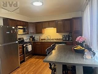5th image of 3408 Walnut Ln