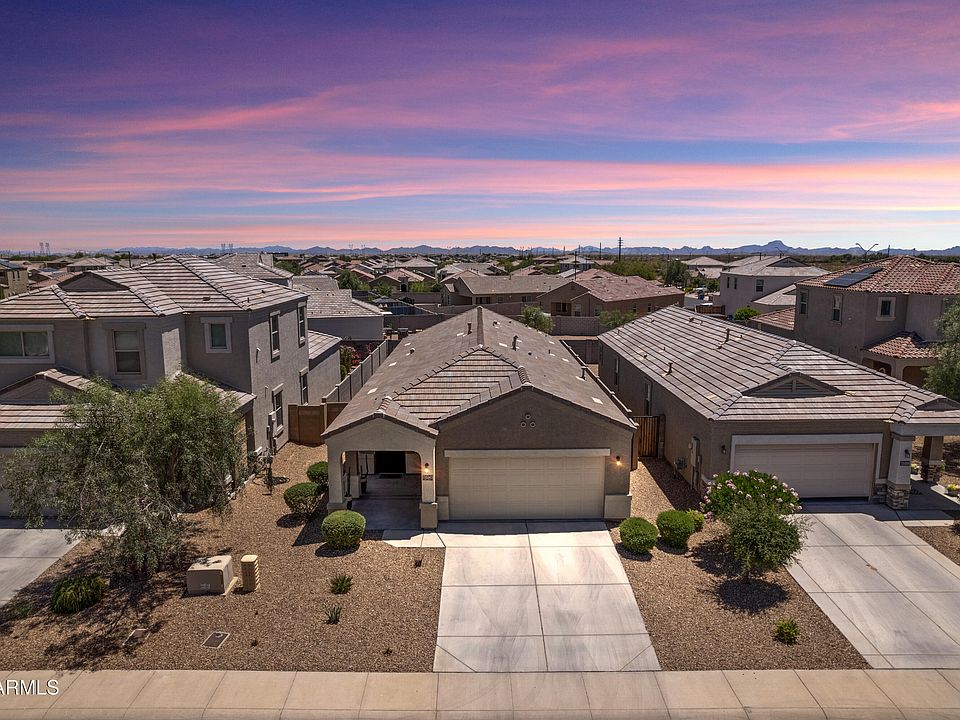 1st image of 31051 W AMELIA Avenue