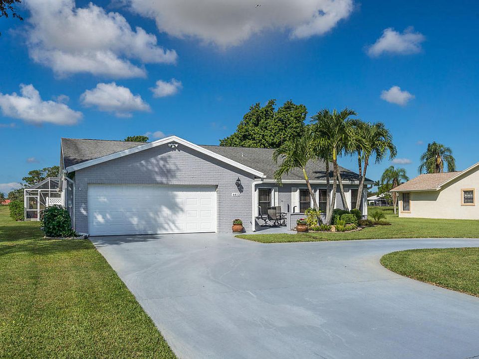 1st image of 4412 Caryota Dr